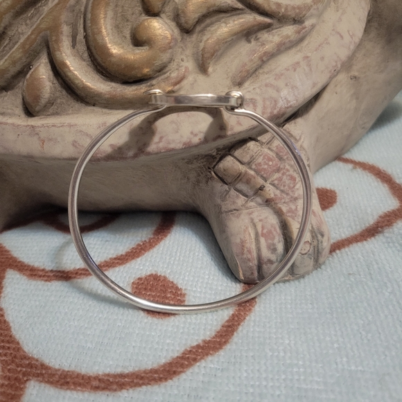 Geometric Sterling Silver Bangle Stacking Bracelet - Picture 4 of 5